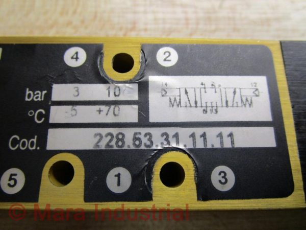 MANUAL VALVE